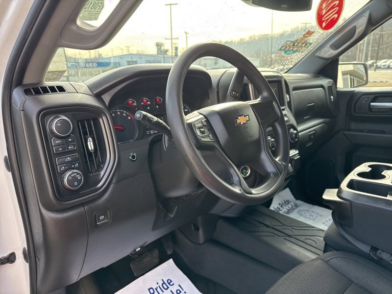Used 2022 Chevrolet Silverado 1500 Custom image 23