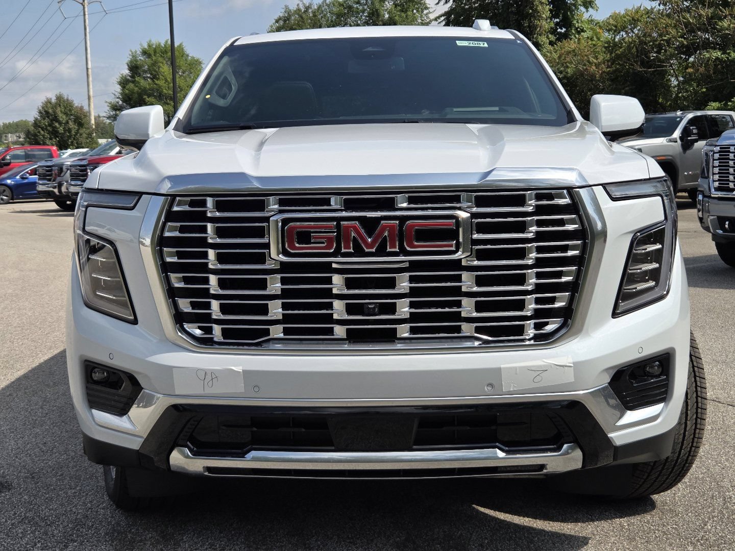 New 2026 GMC Yukon Denali w/ Sun & Power Step Package AWD/4WD image 15