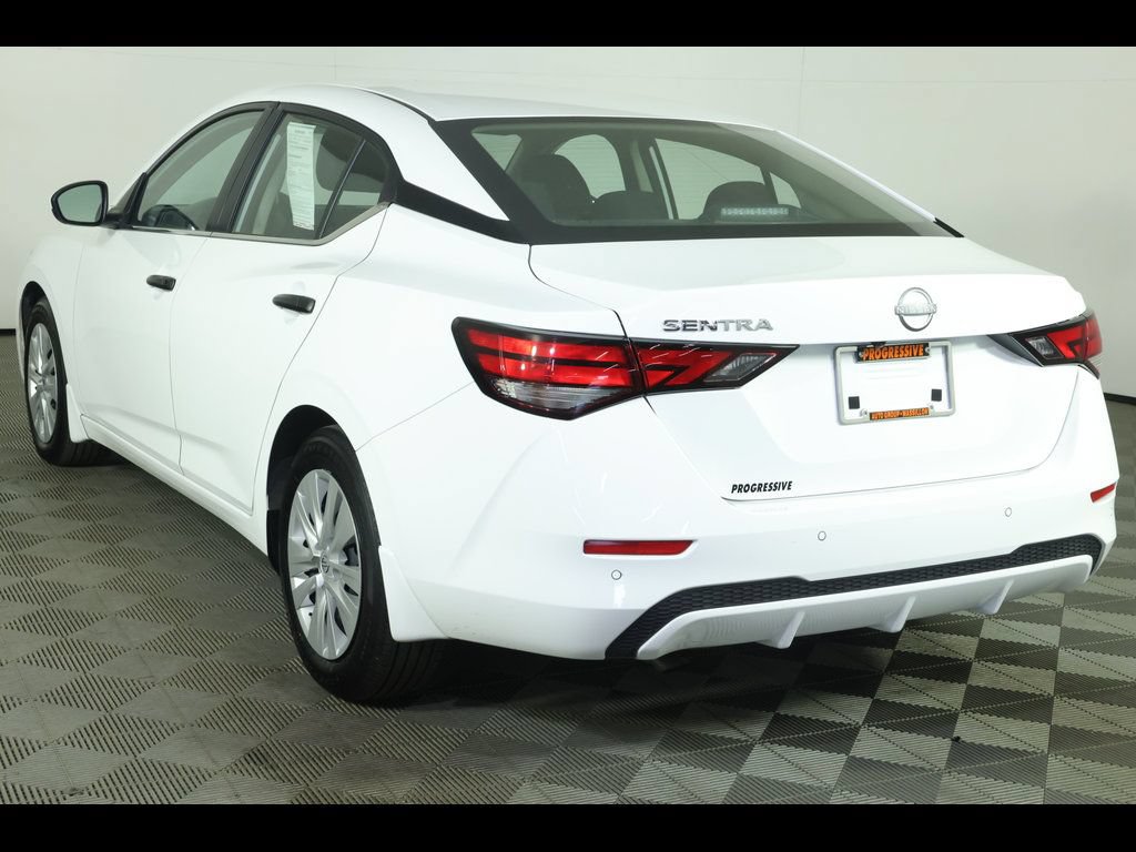 Used 2025 Nissan Sentra S FWD image 15