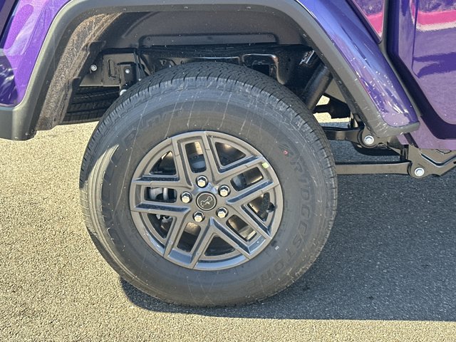 New 2026 Jeep Gladiator Sport AWD/4WD image 19