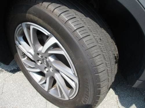 Used 2023 Lincoln Corsair FWD w/ Equipment Group 101A image 10