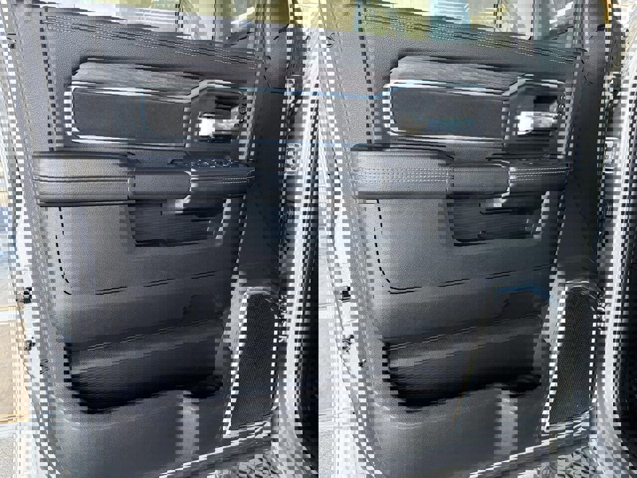 Used 2026 RAM 2500 Laramie image 16