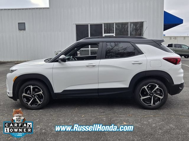 Used 2023 Chevrolet TrailBlazer RS w/ Sun and Liftgate Package FWD image 4