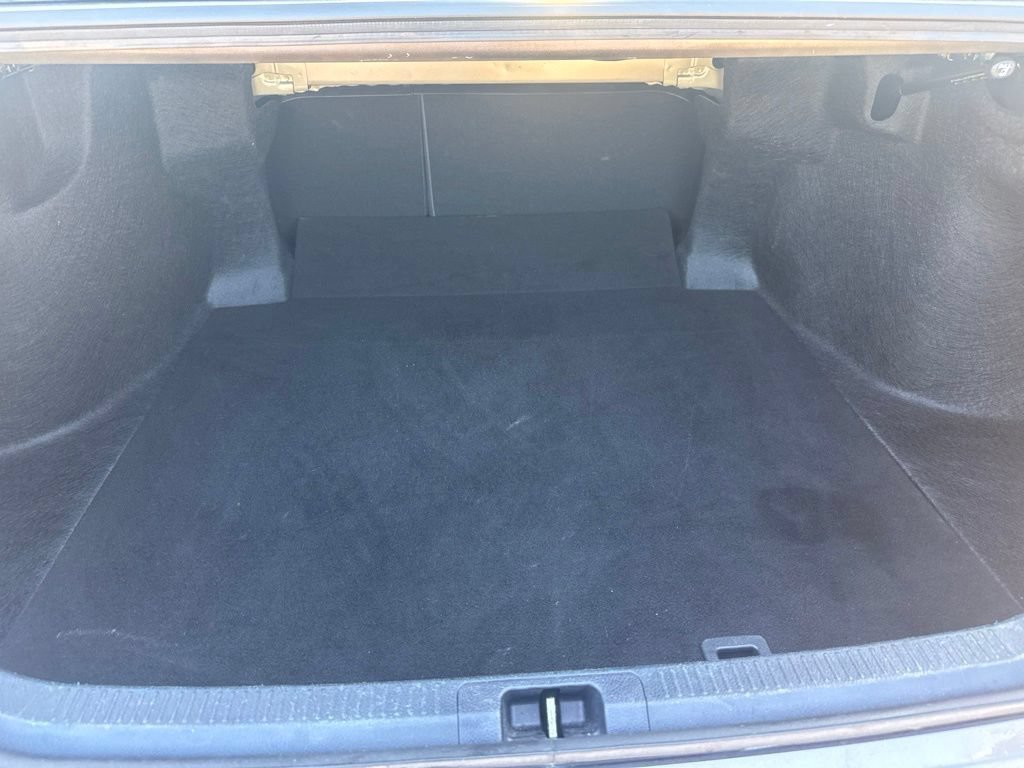 Used 2024 Toyota Camry SE FWD image 10