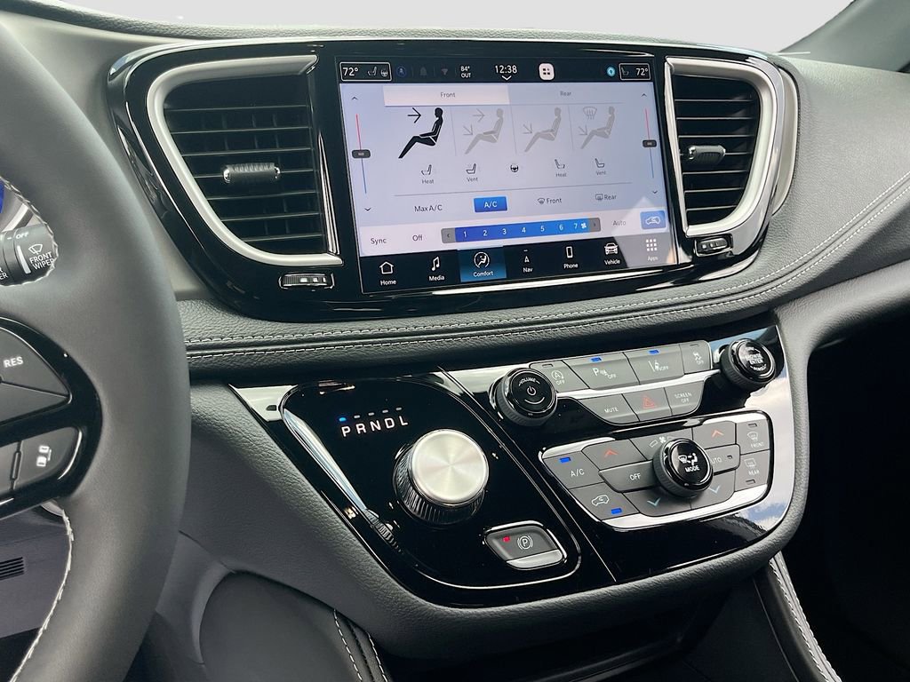 New 2027 Chrysler Pacifica Touring Plus FWD image 15
