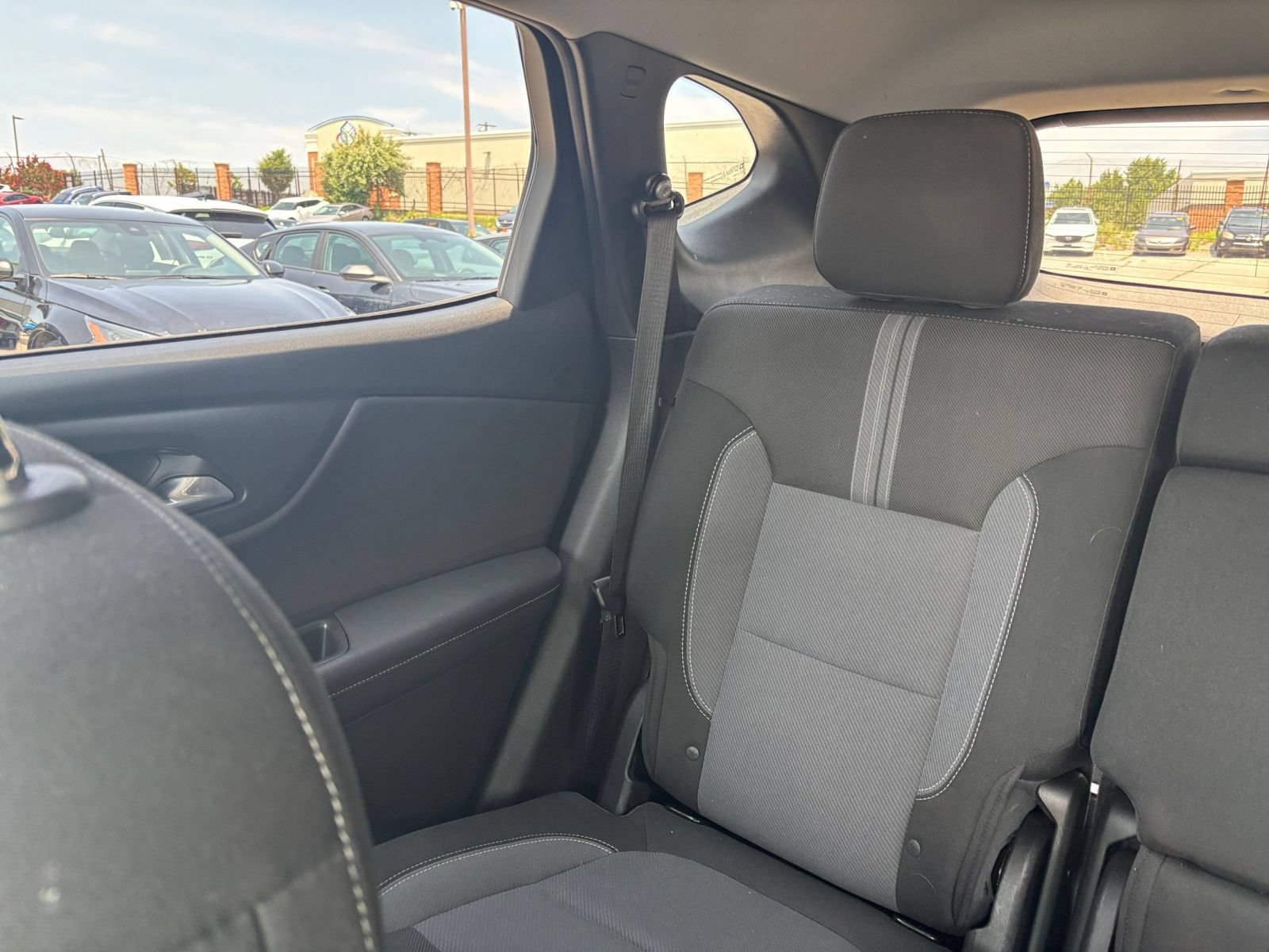 Used 2025 Chevrolet Blazer LT FWD image 33