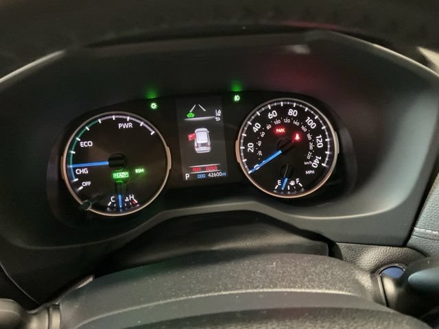 Used 2021 Toyota RAV4 XLE w/ Convenience Package AWD/4WD image 14