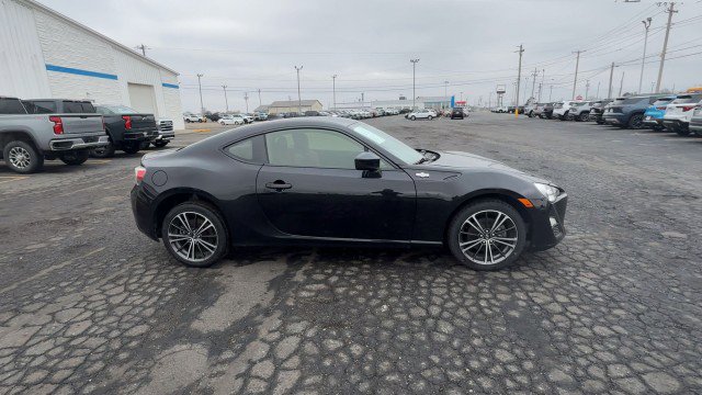 Used 2015 Scion FR-S image 9