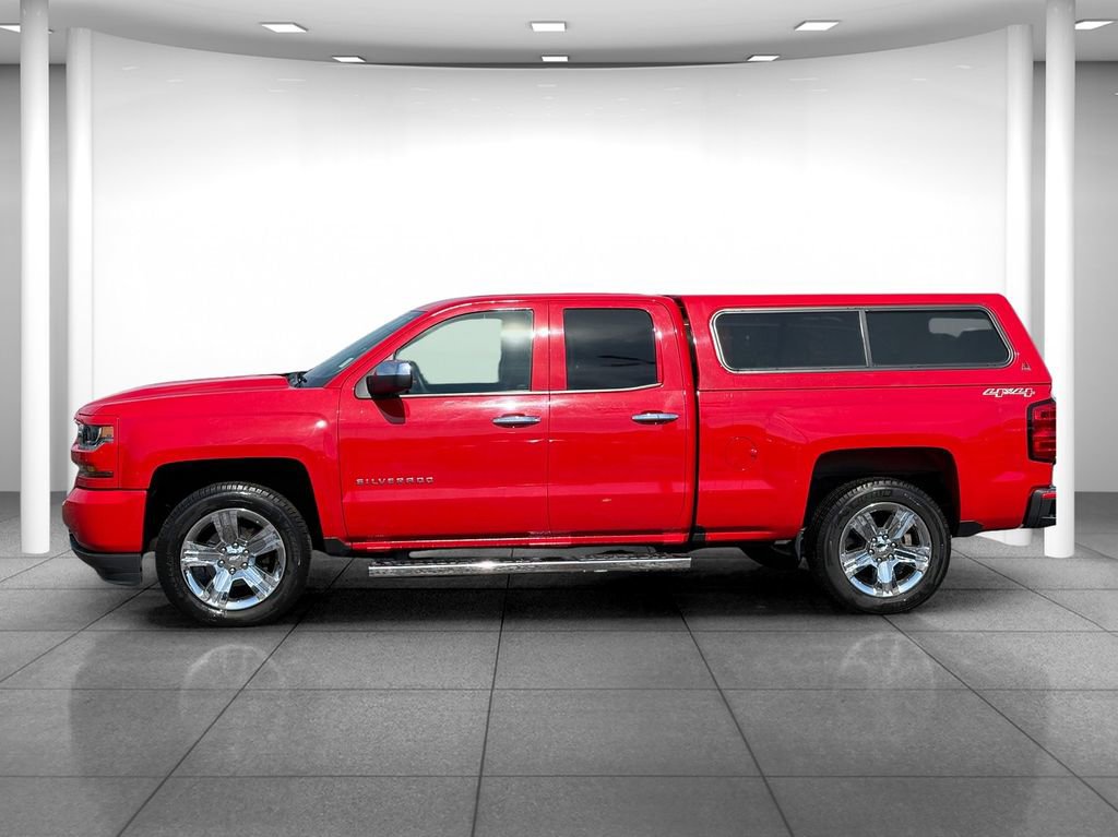 Used 2016 Chevrolet Silverado 1500 Custom w/ Custom Convenience Package AWD/4WD image 4
