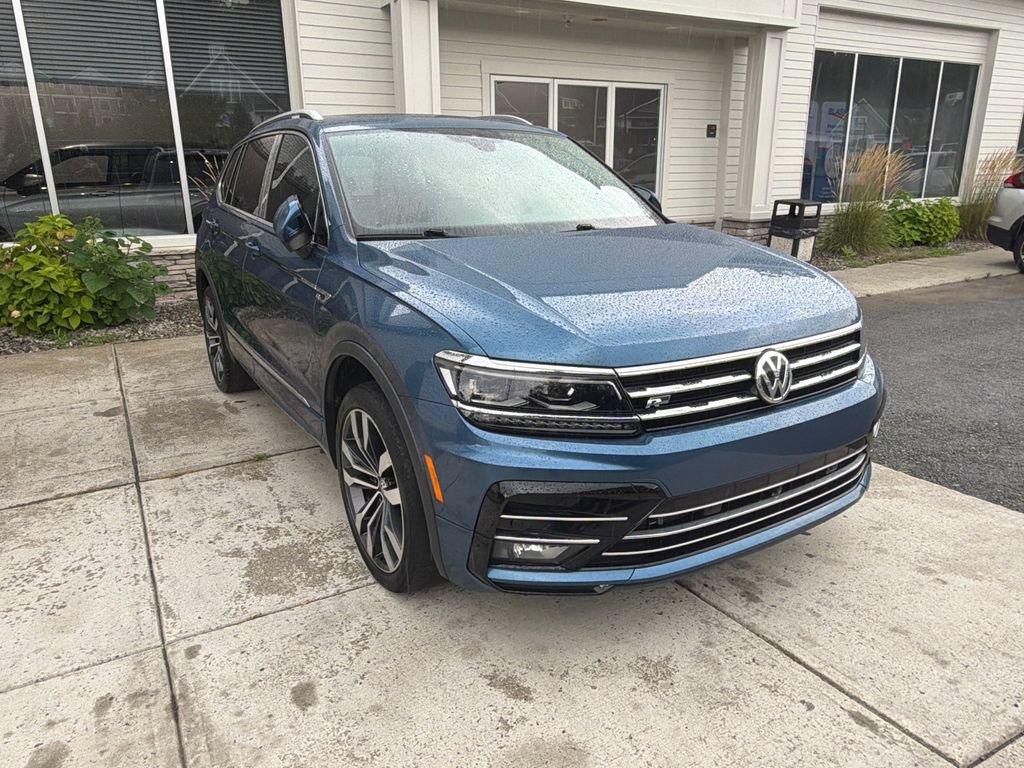 Used 2020 Volkswagen Tiguan SEL Premium R-Line AWD/4WD image 4