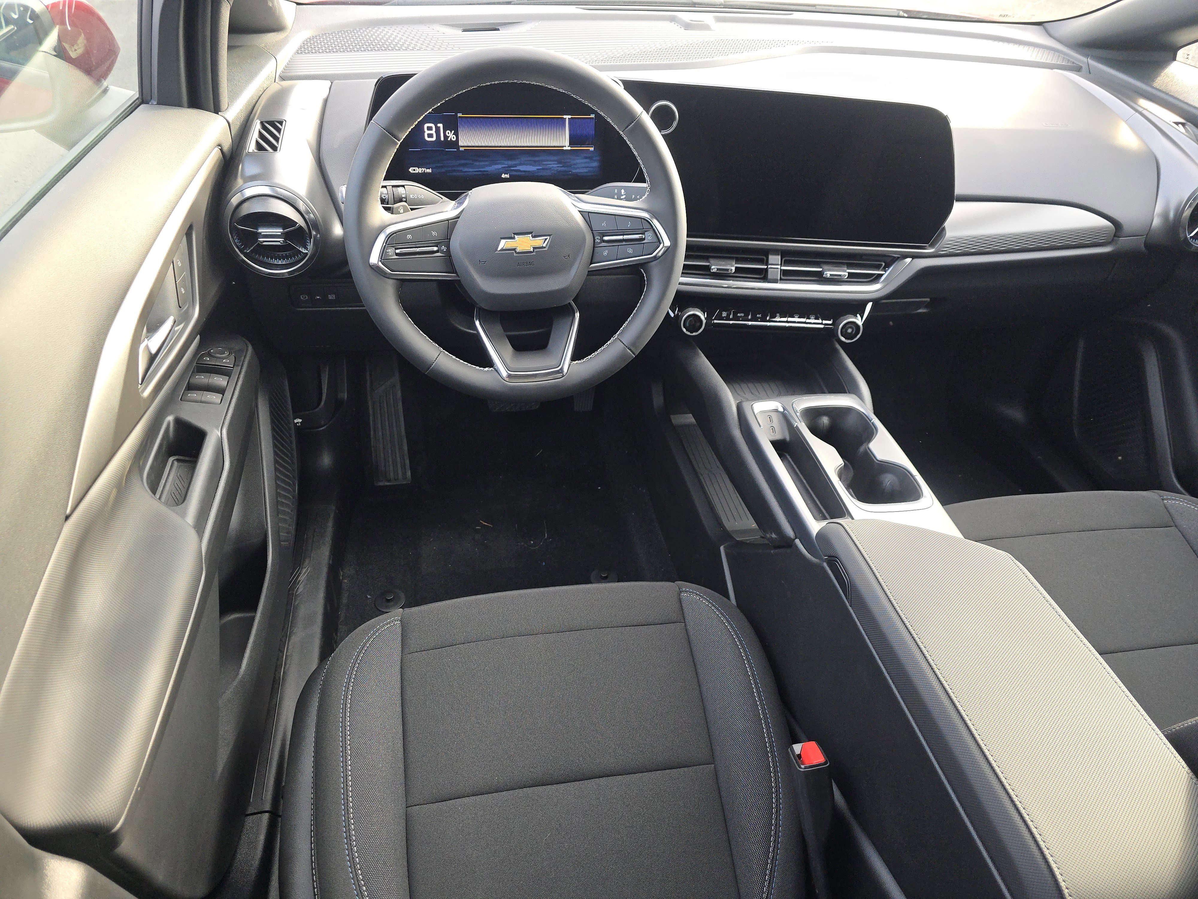 New 2026 Chevrolet Equinox EV LT image 25