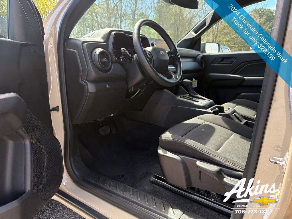 Certified 2024 Chevrolet Colorado W/T image 13