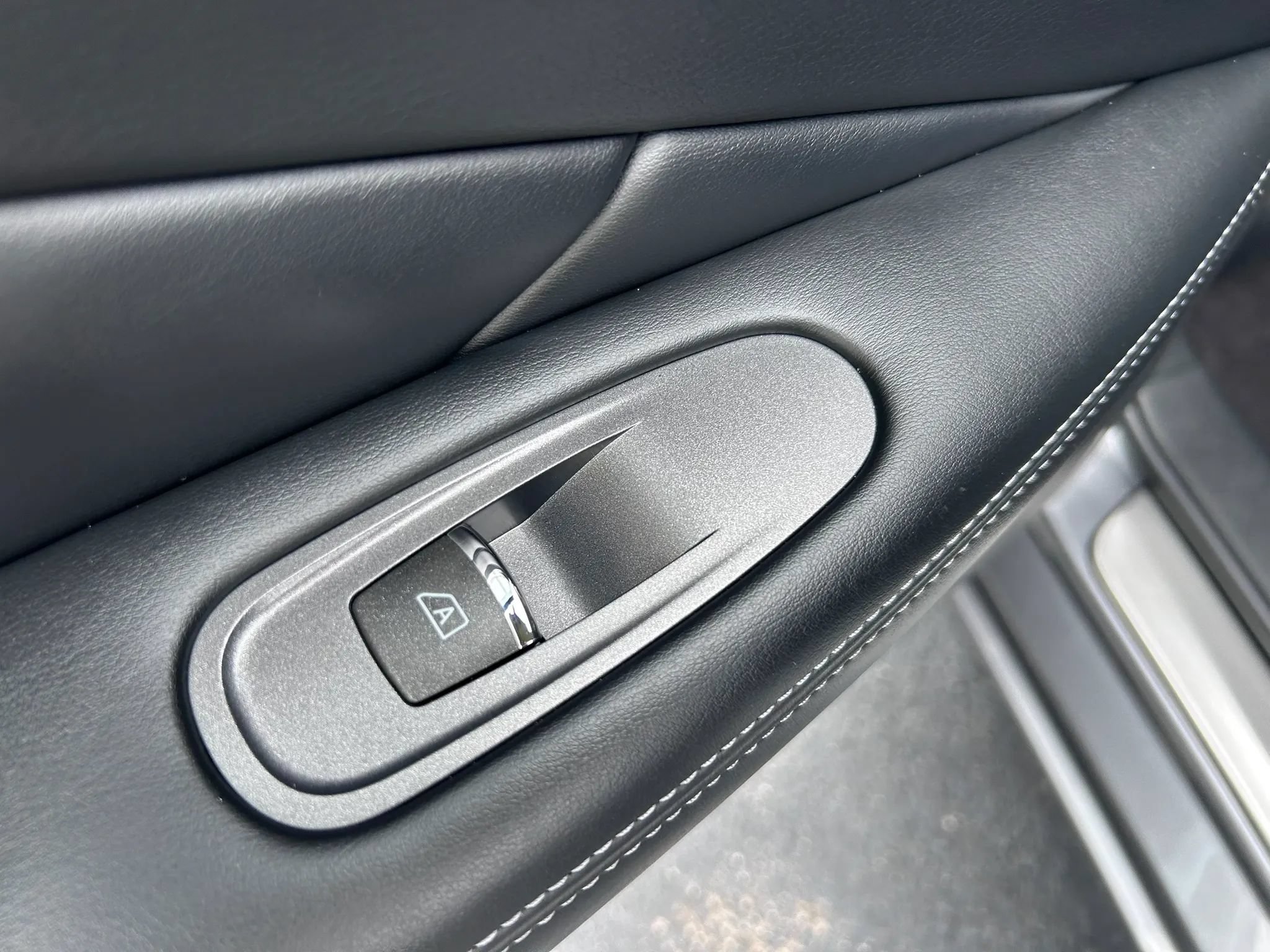 Used 2020 INFINITI Q50 Sport RWD image 32