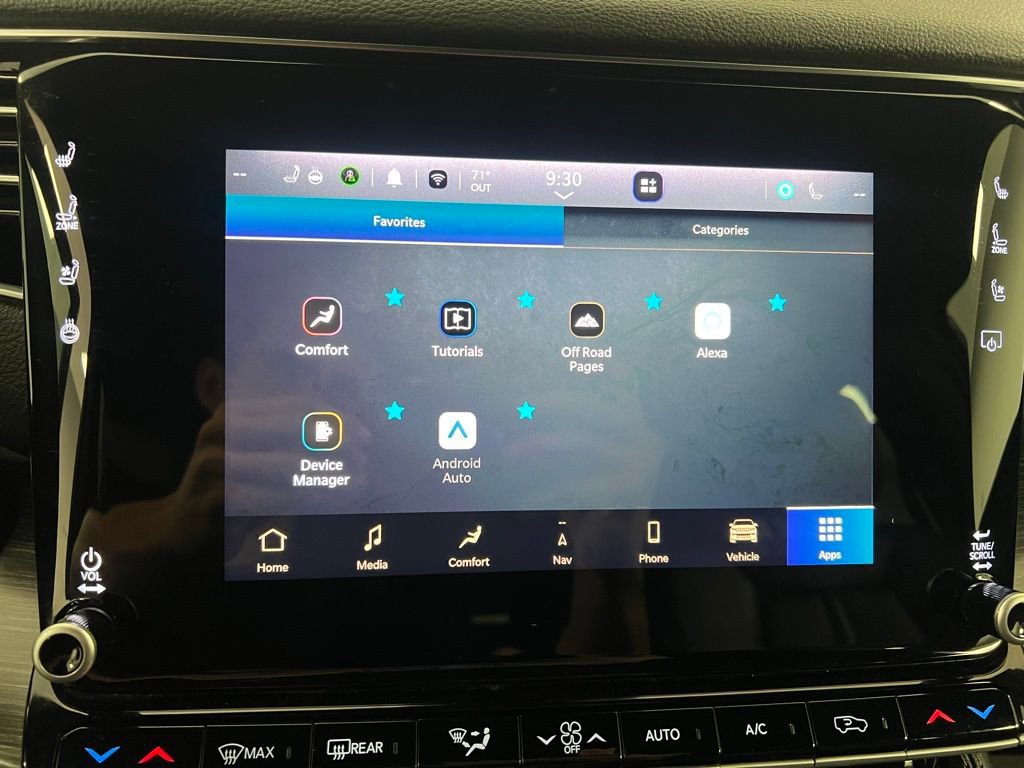 Used 2024 Jeep Wagoneer L Series II w/ Premium Group I image 43