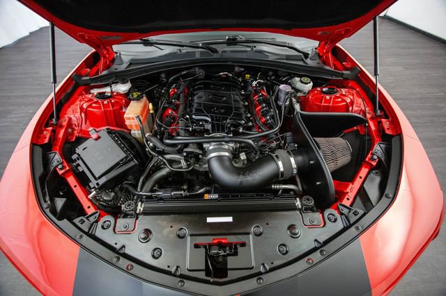 Used 2016 Chevrolet Camaro SS image 13