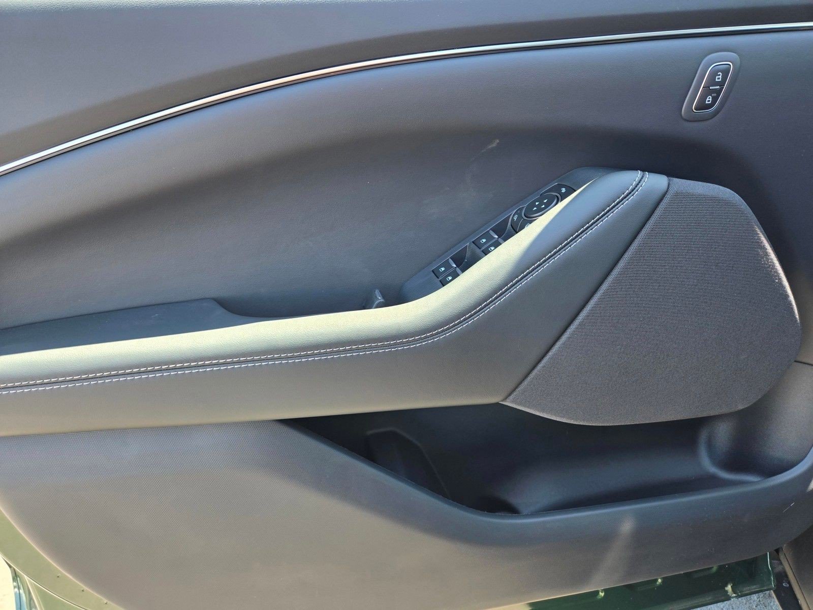 New 2026 Ford Mustang Mach-E Select RWD image 11