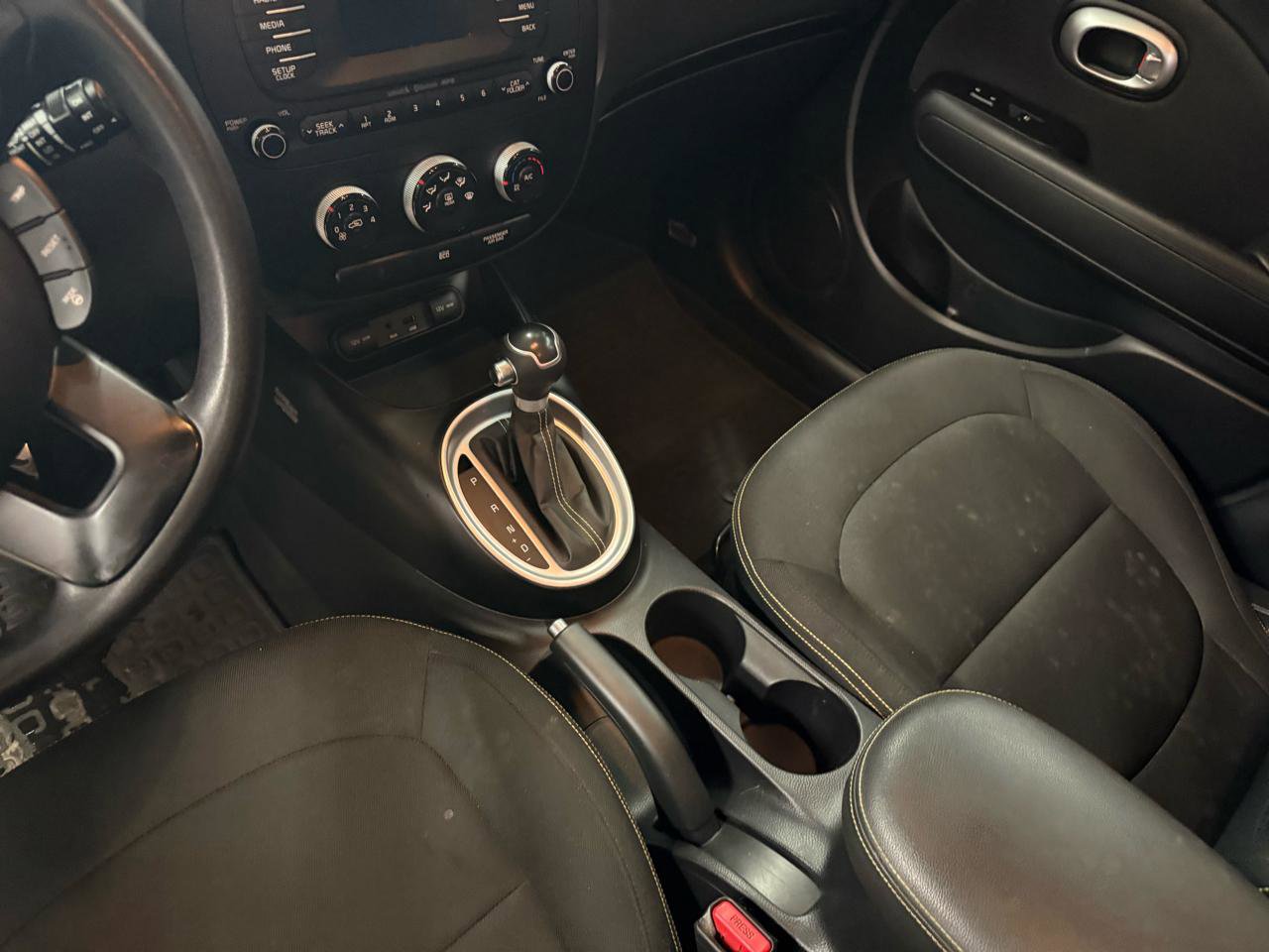 Used 2014 Kia Soul + FWD image 15