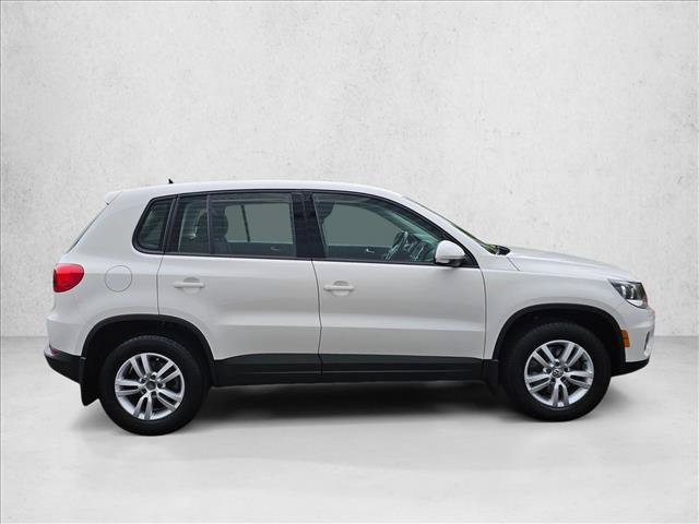 Used 2013 Volkswagen Tiguan S FWD image 4