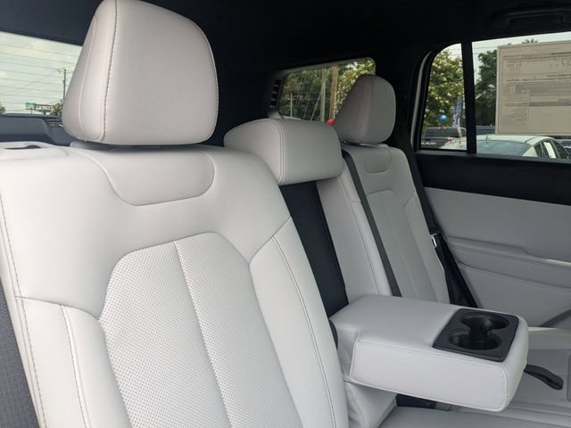 New 2026 Jeep Cherokee Limited AWD/4WD image 29