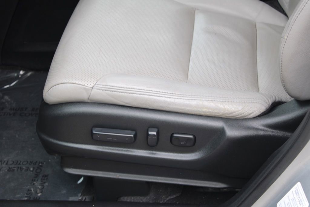 Used 2015 Honda CR-V EX-L image 17