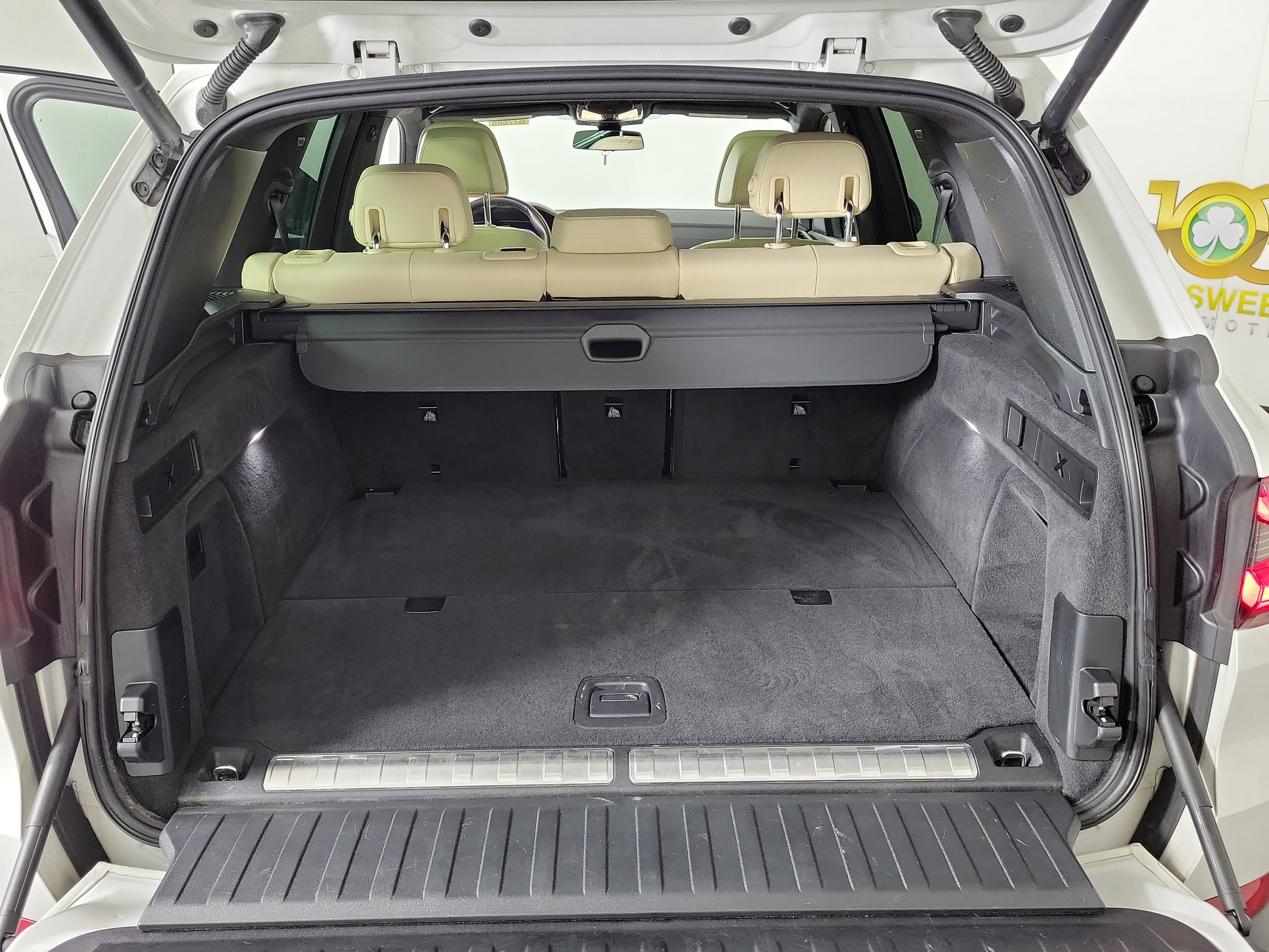 Certified 2022 BMW X5 xDrive45e w/ Executive Package image 25