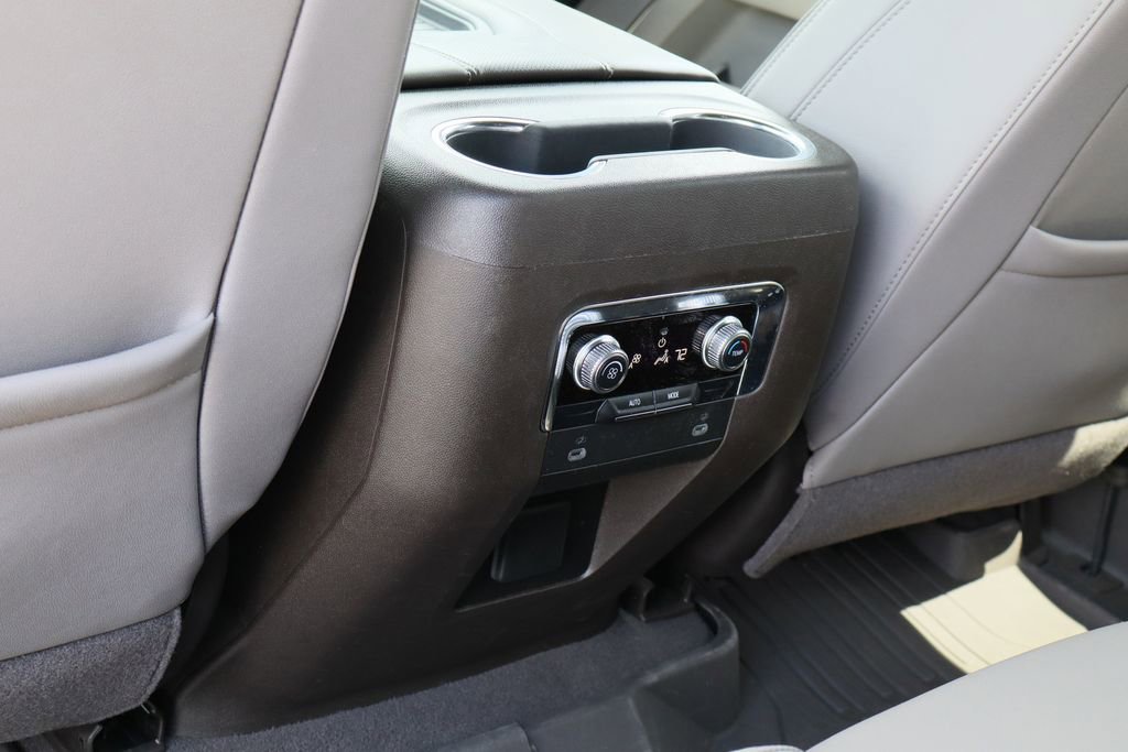 Certified 2023 GMC Yukon XL SLT w/ Max Trailering Package AWD/4WD image 25