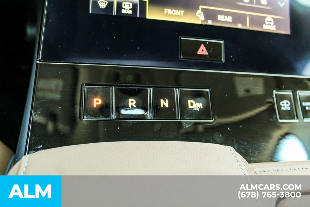 Used 2025 INFINITI QX80 Luxe image 38