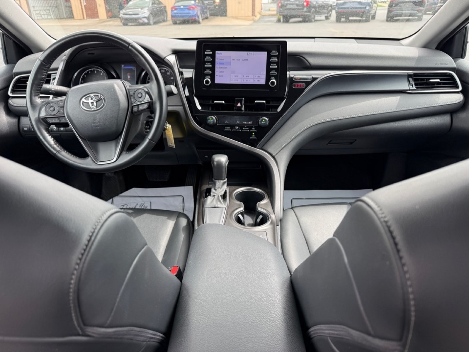 Used 2023 Toyota Camry SE FWD image 10