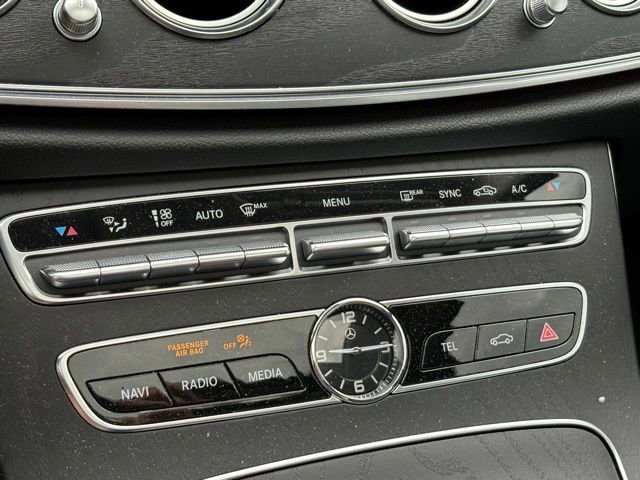 Used 2018 Mercedes-Benz E 400 4MATIC Sedan image 21