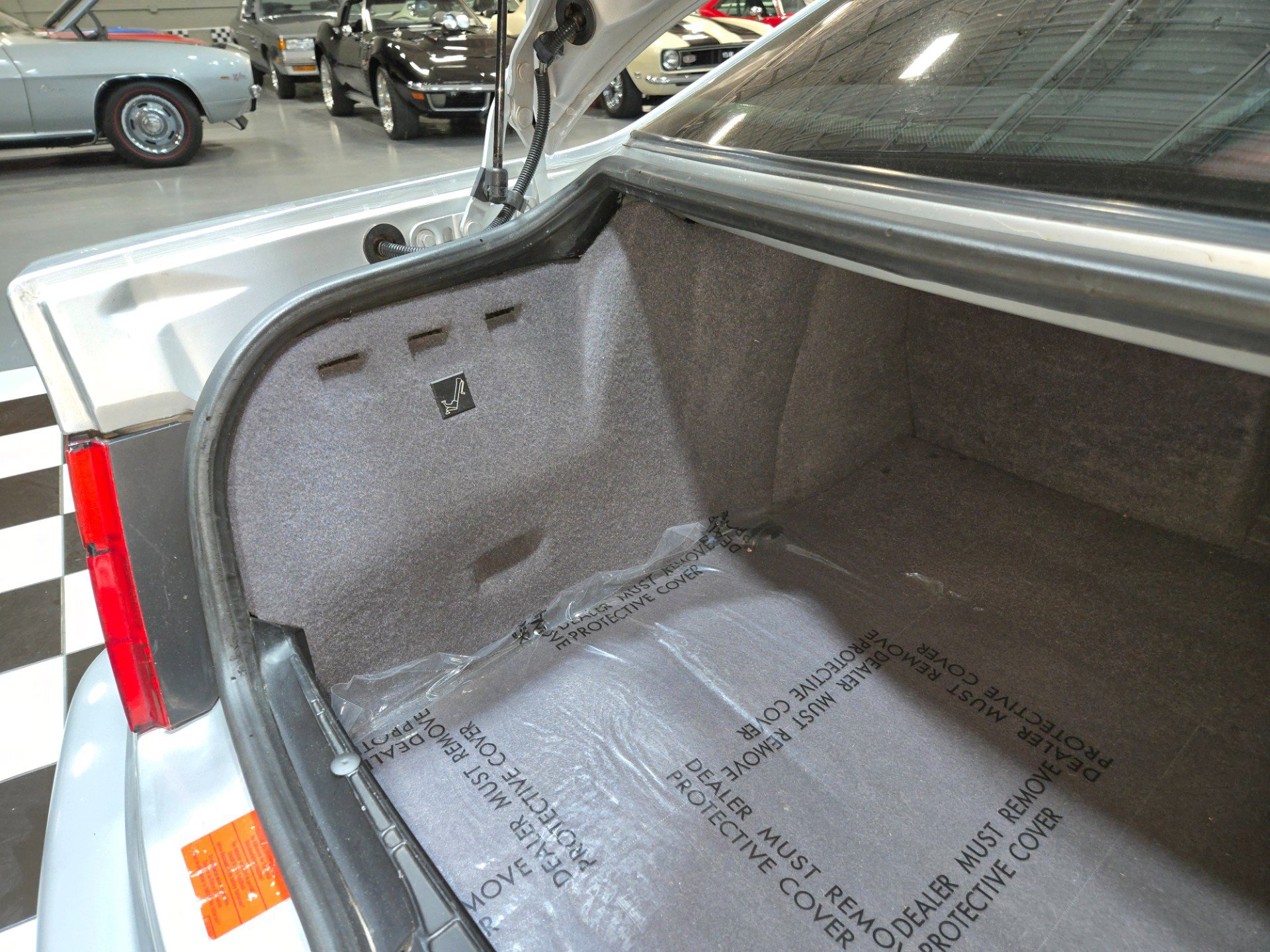 Used 1991 BMW 850i image 70