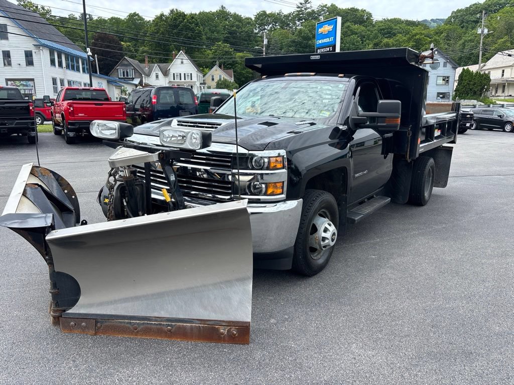 Used 2018 Chevrolet Silverado 3500 W/T w/ WT Convenience Package AWD/4WD image 1