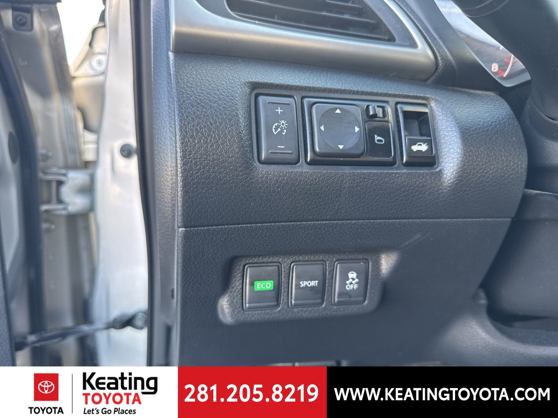 Used 2016 Nissan Sentra S image 17