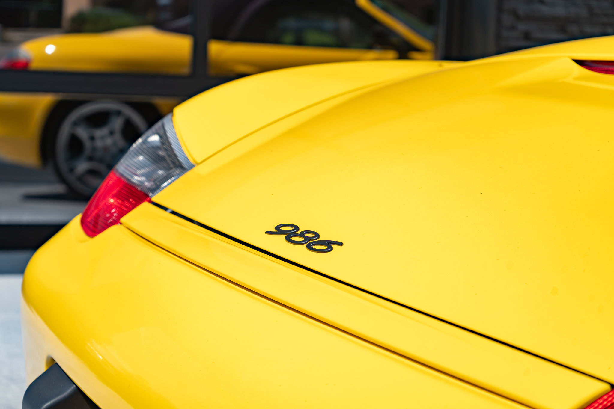 Used 1998 Porsche Boxster RWD image 13