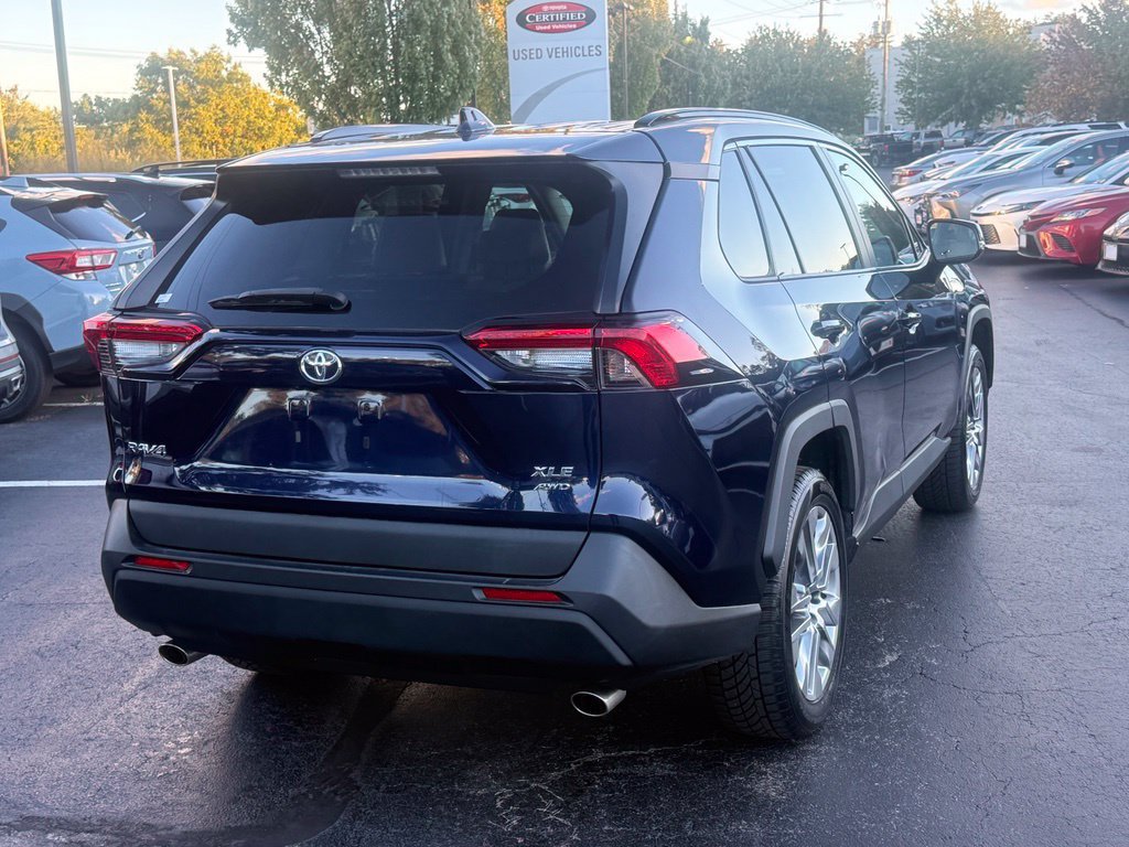 Certified 2021 Toyota RAV4 XLE Premium AWD/4WD image 8