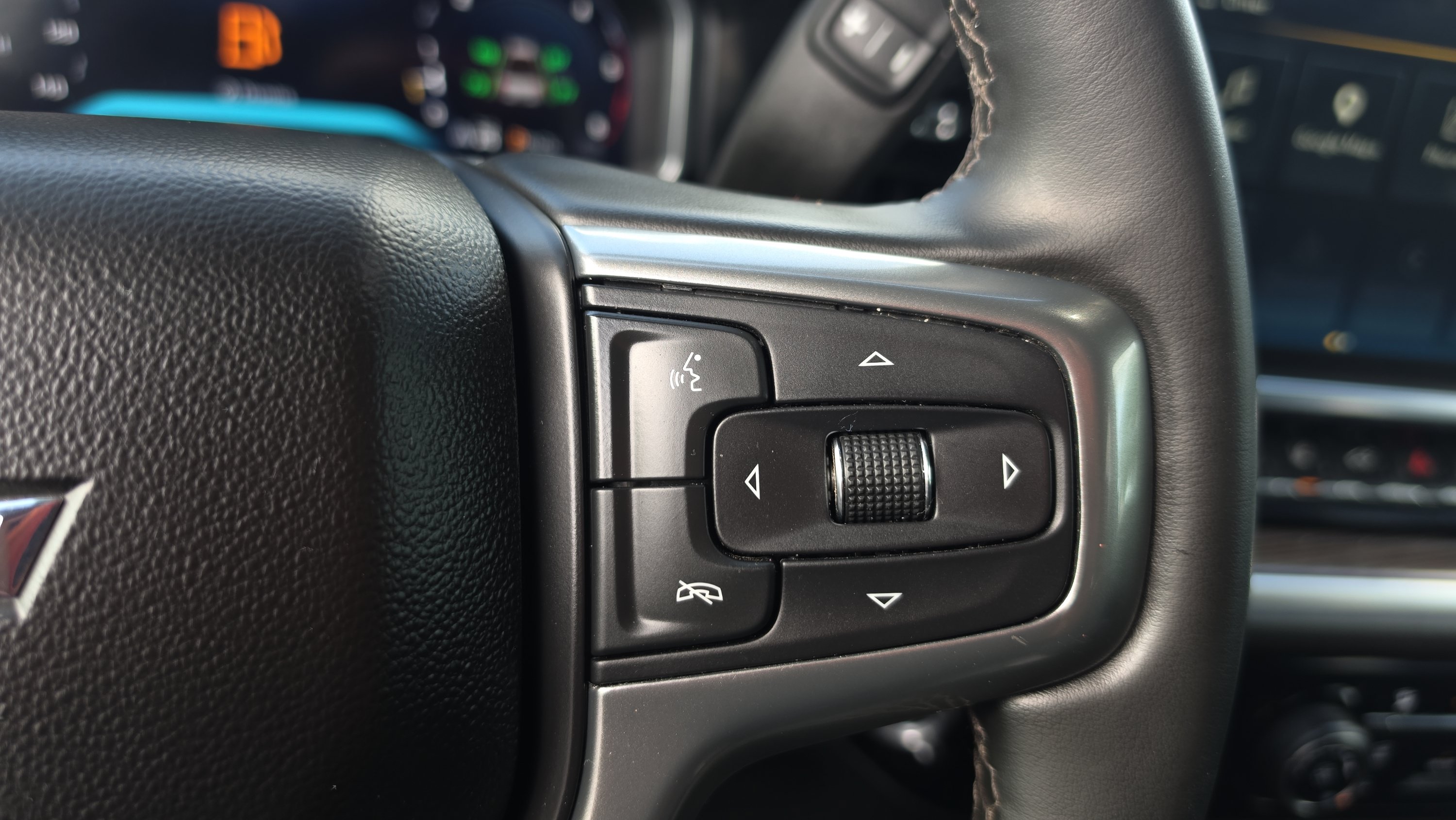 Used 2026 Chevrolet Silverado 2500 LT AWD/4WD image 14