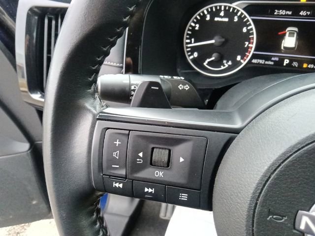 Used 2024 Nissan Pathfinder SV image 18