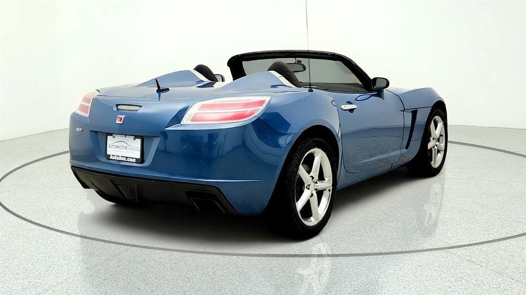 Used 2007 Saturn Sky RWD image 5