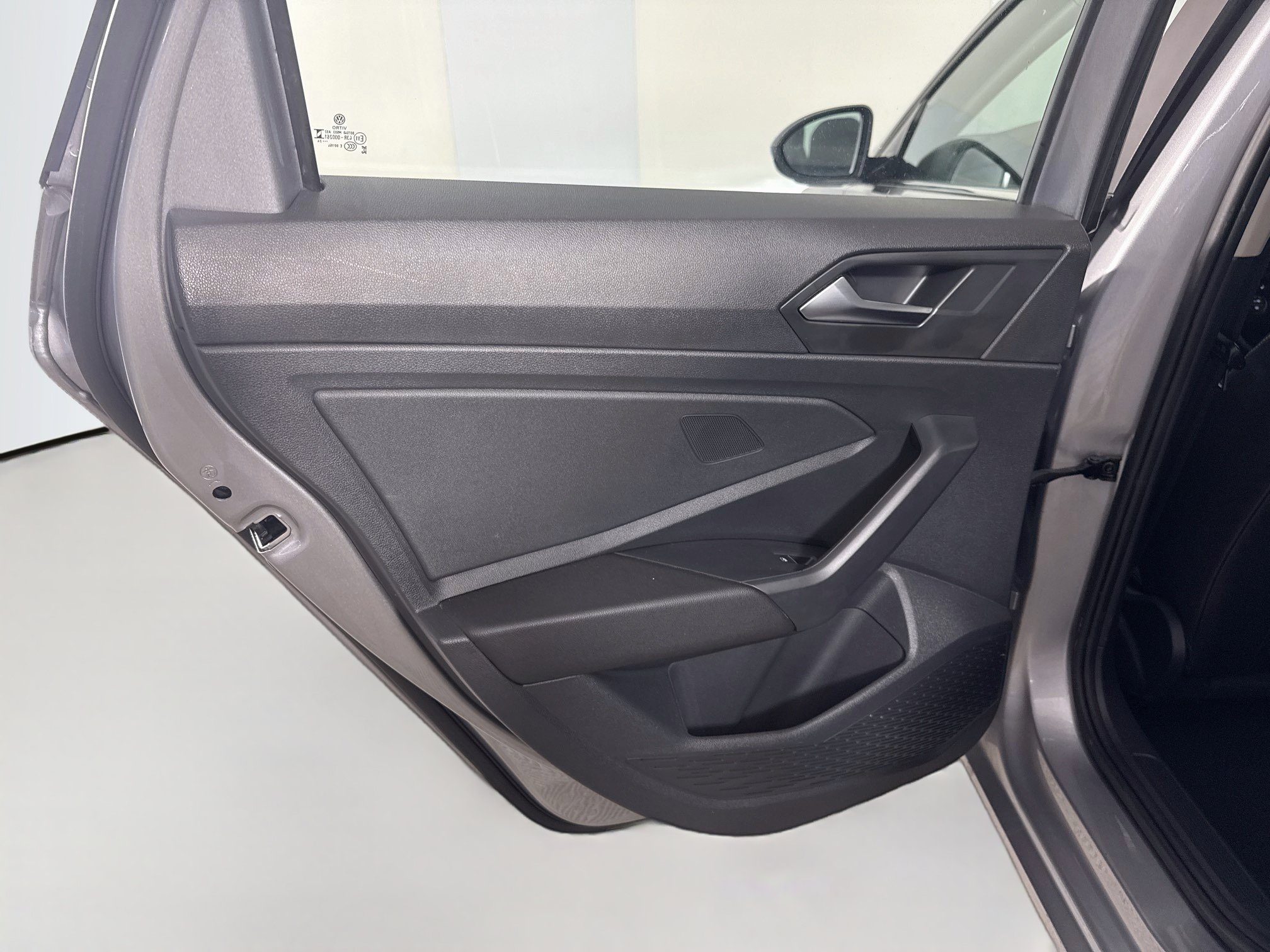 Used 2024 Volkswagen Jetta SE FWD image 26