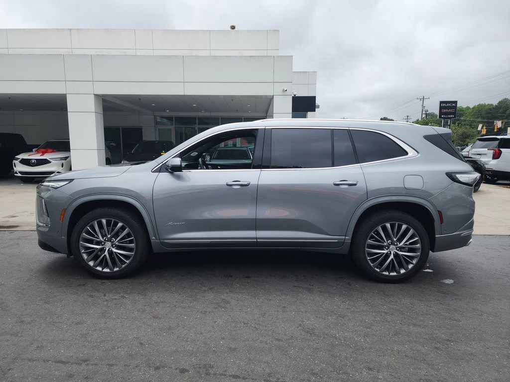 Certified 2025 Buick Enclave Avenir w/ Super Cruise Package AWD/4WD image 5