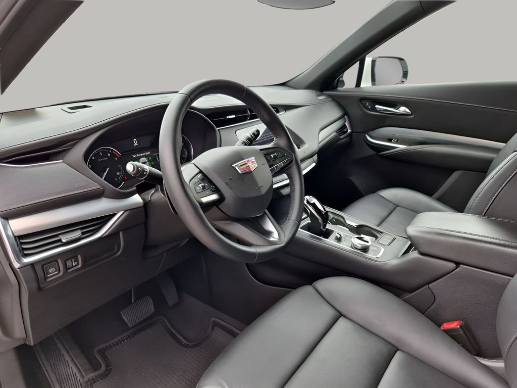 Certified 2021 Cadillac XT4 Premium Luxury w/ LPO, Radiant Package image 29