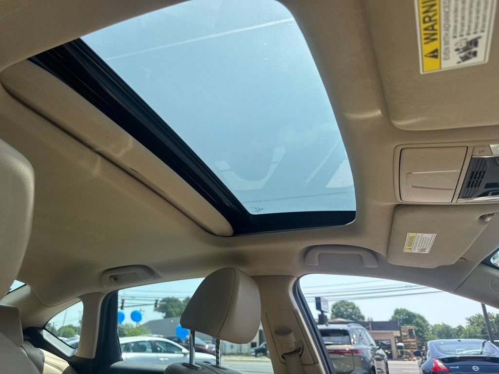 Used 2021 Acura TLX FWD image 11