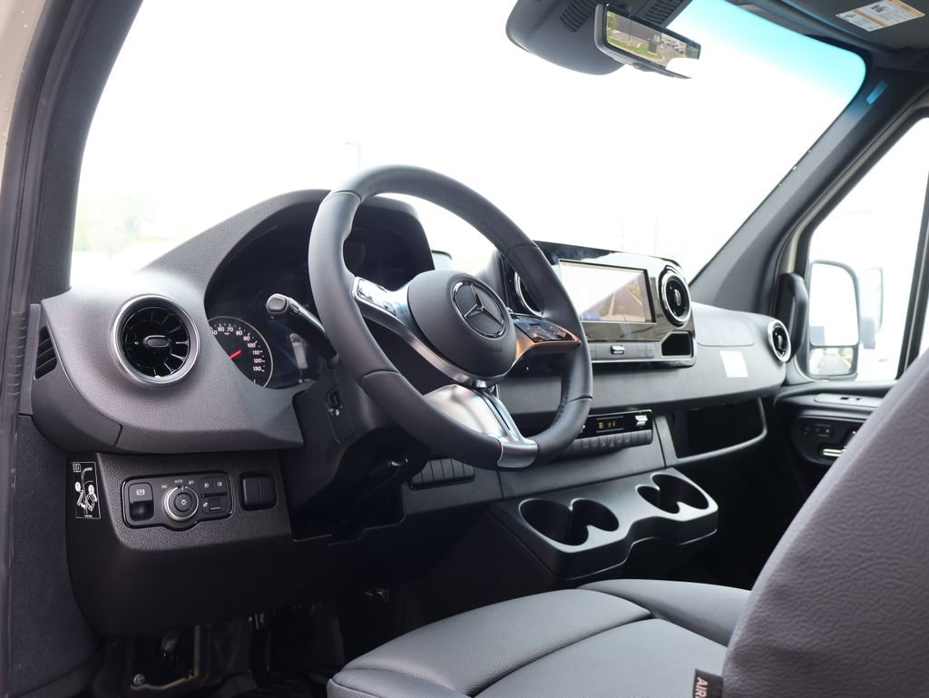 New 2026 Mercedes-Benz Sprinter 144 Cargo image 24