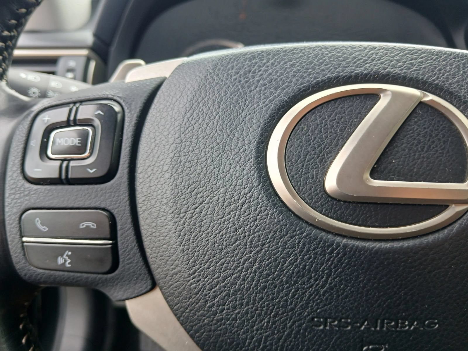 Used 2018 Lexus IS 300 w/ Premium Package RWD image 27