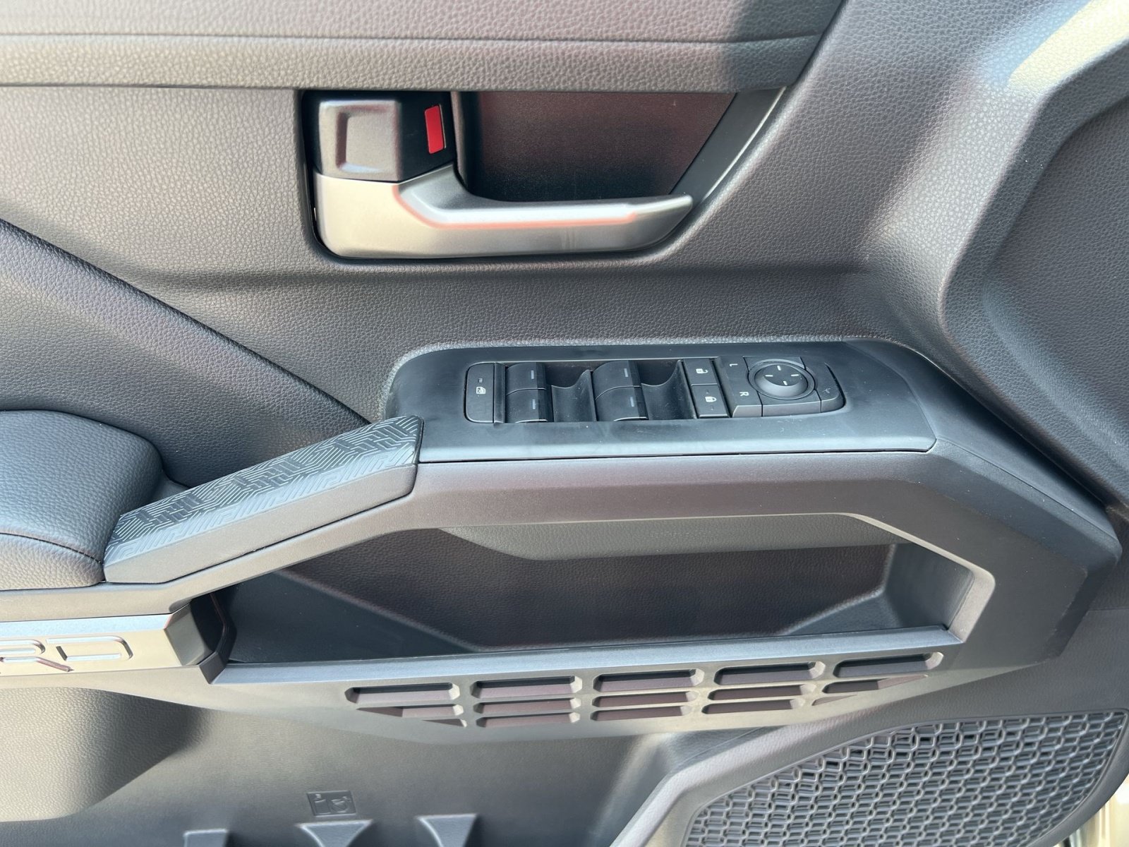New 2026 Toyota Tacoma TRD Sport AWD/4WD image 15