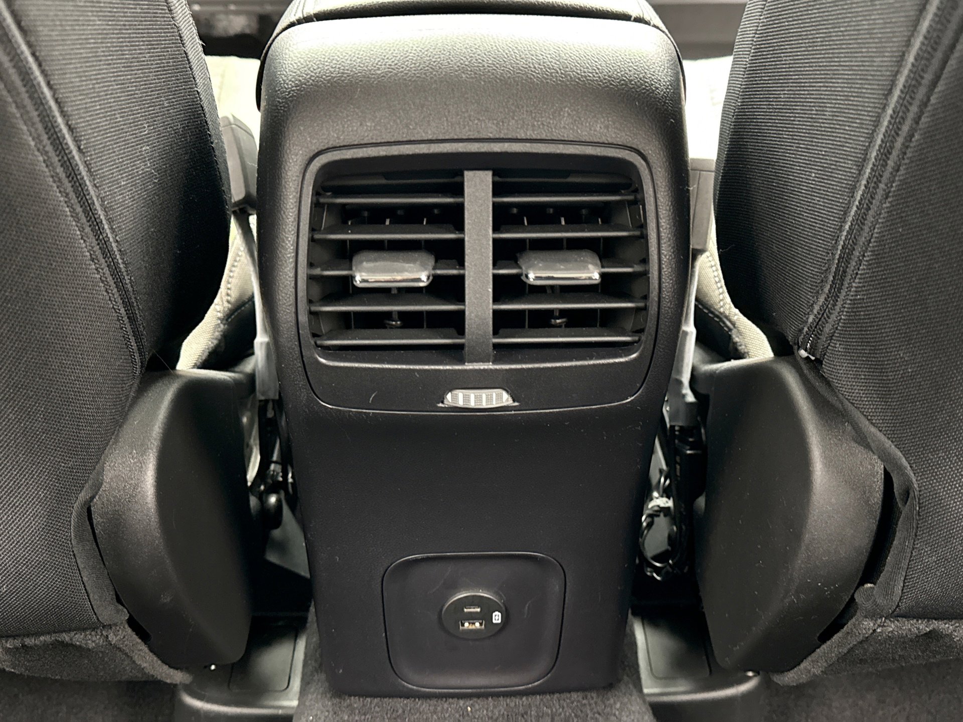 Used 2022 Ford Escape SE w/ Convenience Package image 18