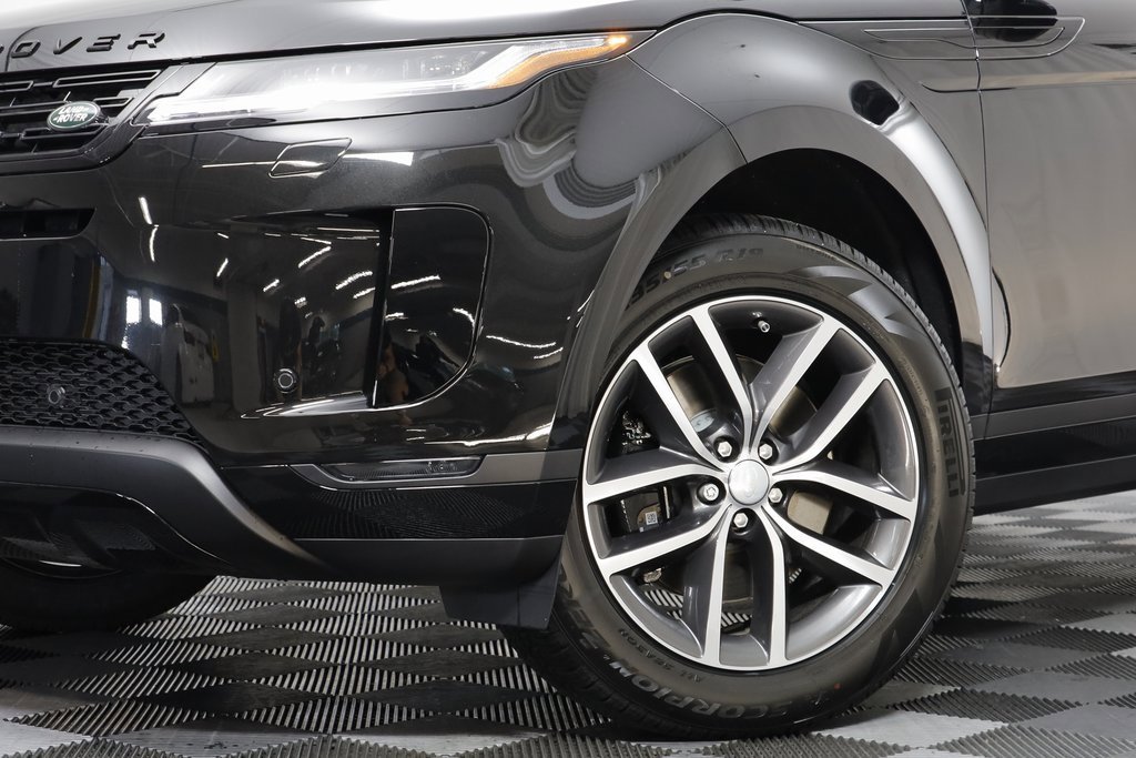 New 2026 Land Rover Range Rover Evoque S image 3