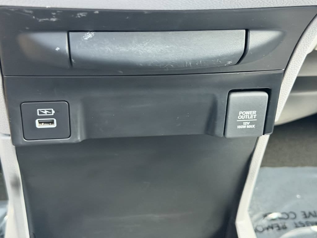 Used 2024 Honda Odyssey EX image 27