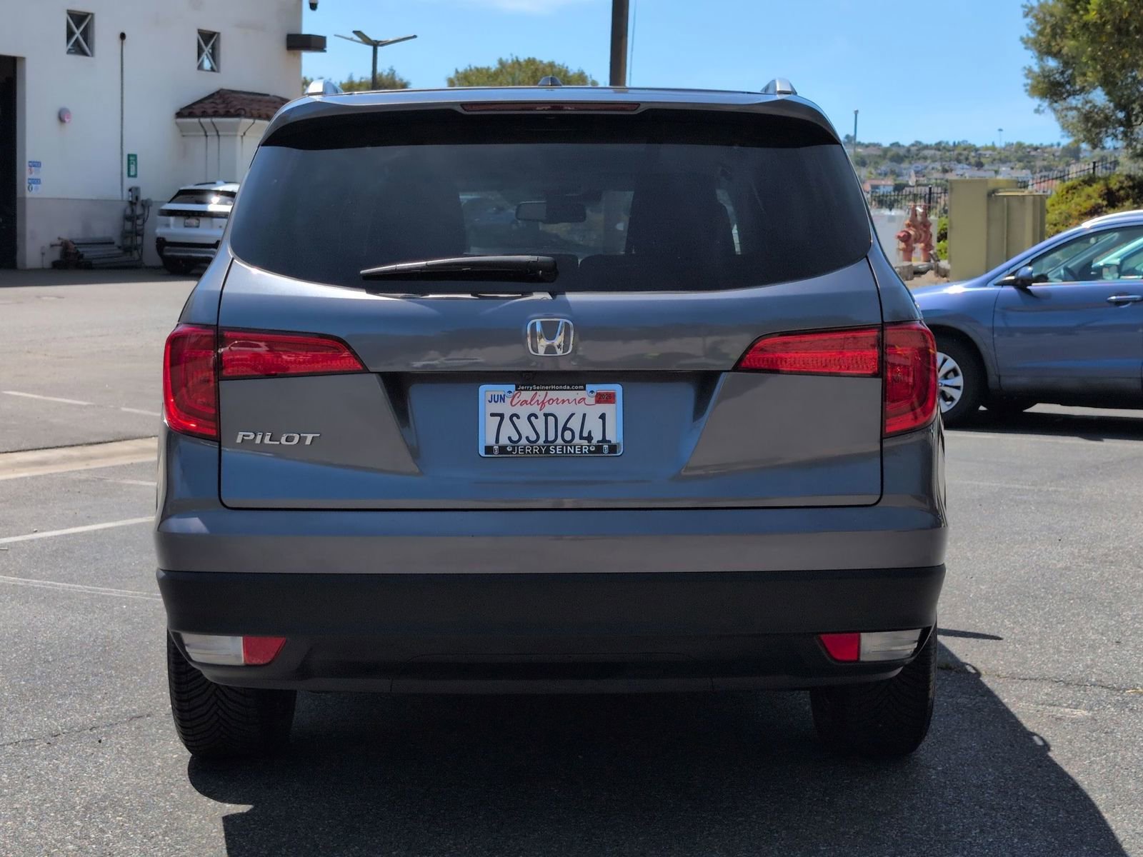 Used 2016 Honda Pilot EX-L image 4