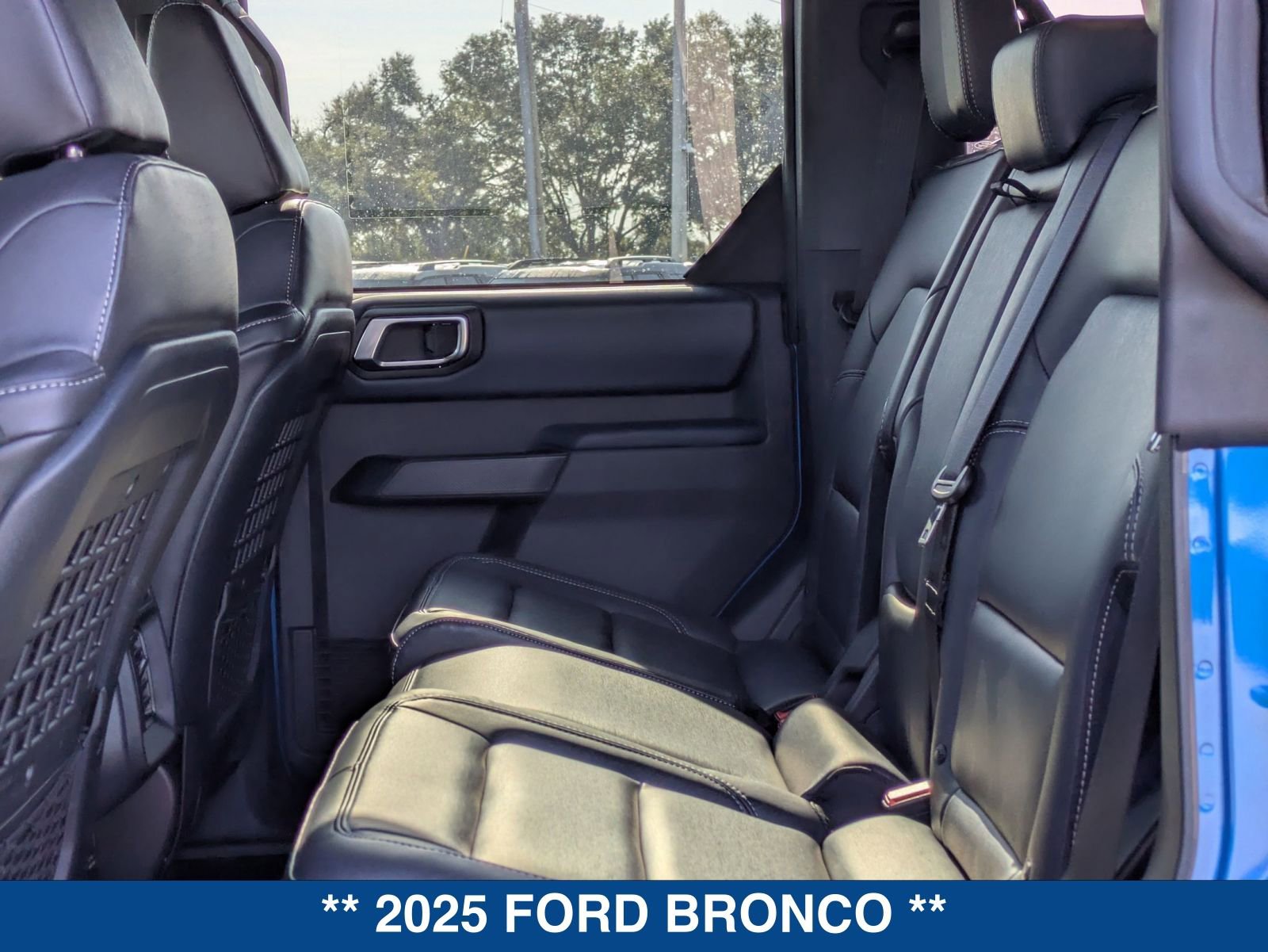 New 2025 Ford Bronco Badlands AWD/4WD image 46