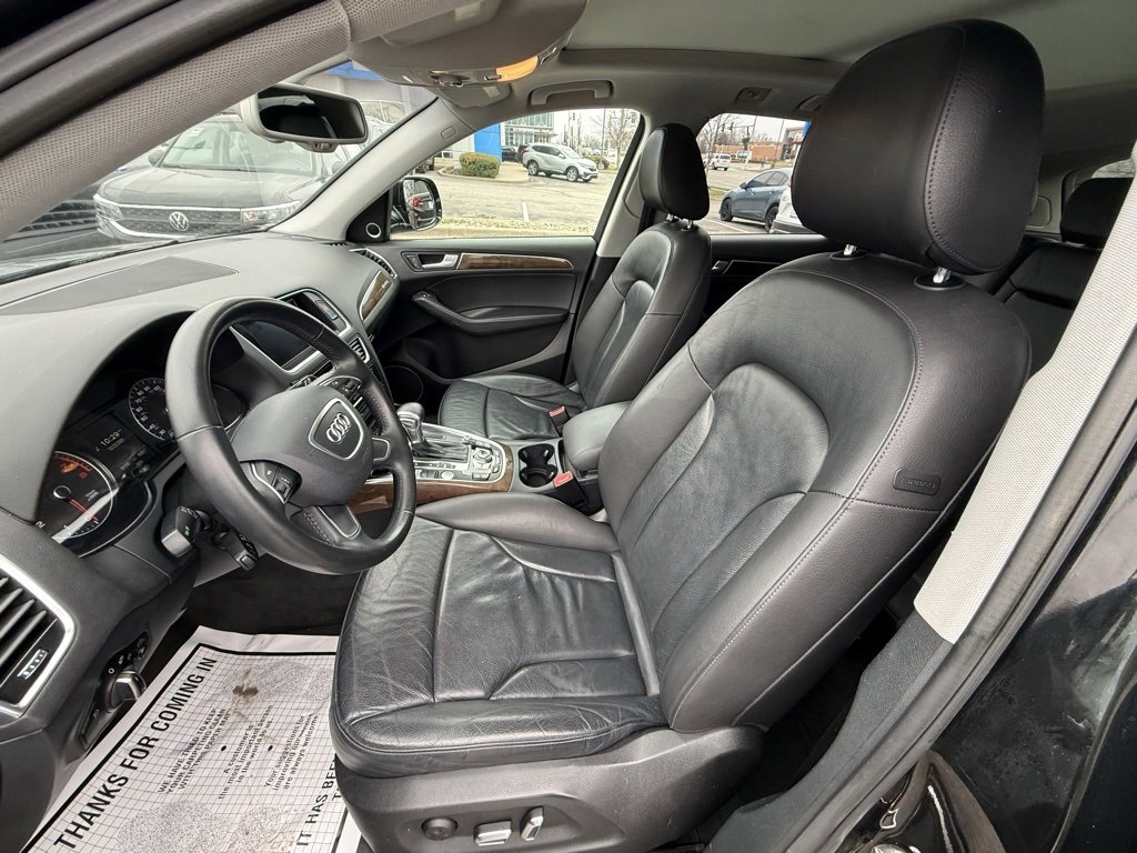 Used 2016 Audi Q5 2.0T Premium Plus w/ Technology Package image 8